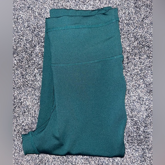 Fabletics Pop Fit Leggings with Pockets - Picture 1 of 2